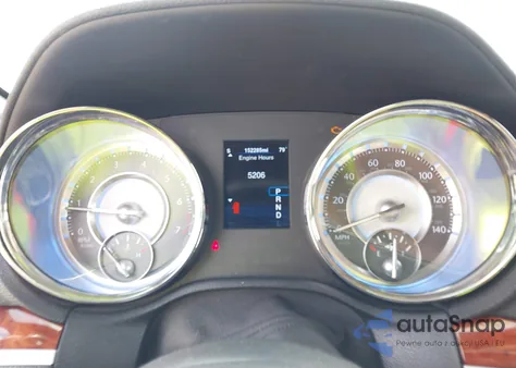 2014 Chrysler 300 z USA, uszkodzony, nr VIN 2C3CCARG8EH255688